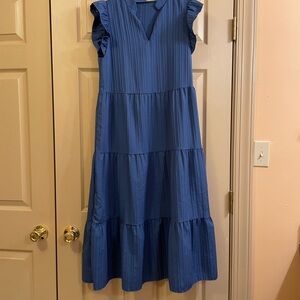 Emery Rose Tiered‎ Blue Ruffled V-Neck Sleeveless Dress, Size Medium